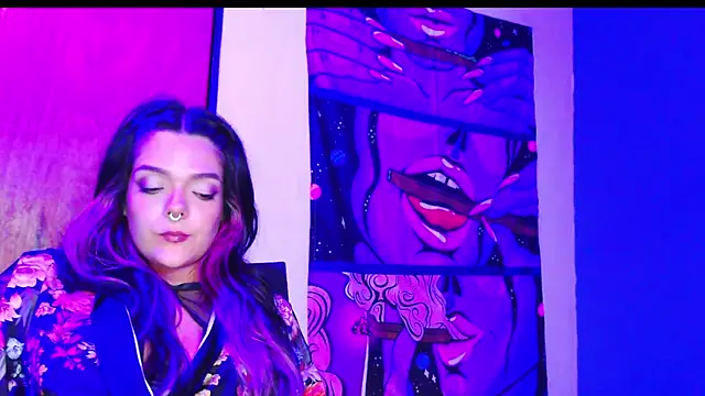 Snapshot of purple_em69 chatting on July 10, 2:16 am purple em69 online show from July 10, 2:16 am
