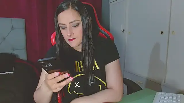 Noamartin  online show from October 12, 2:10 am