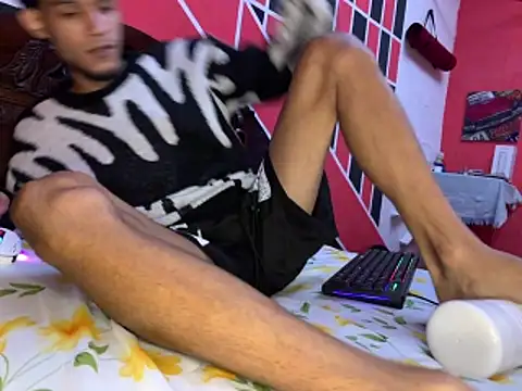 tanned boy online show from May 24, 10:09 am