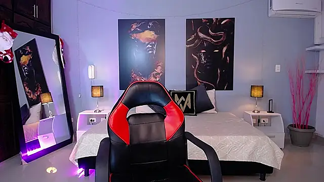 JasmineCampbell  online show from January 6, 8:23 pm