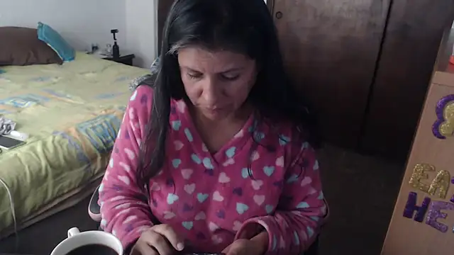 LucifernandaSw online show from May 11, 4:59 pm