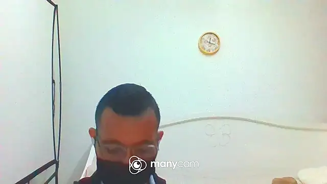 Snapshot of Yeye25199 chatting on January 17, 7:30 am Yeye25199 online show from January 17, 7:30 am