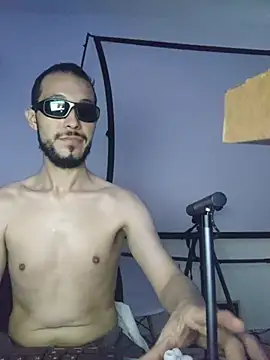 Snapshot of Yeye25199 chatting on October 16, 7:48 pm Yeye25199 online show from October 16, 7:48 pm