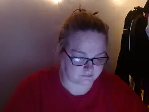 Snapshot of SexyWhiteChocolate chatting on January 17, 1:04 am SexyWhiteChocolate online show from January 17, 1:04 am