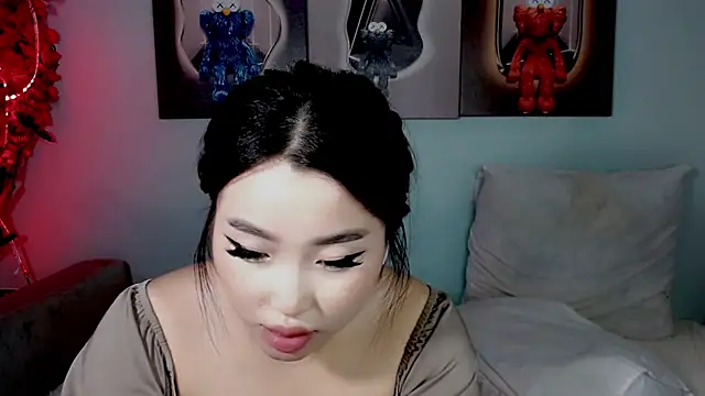 Snapshot of ichiben chatting on December 7, 6:32 am ichiben online show from December 7, 6:32 am