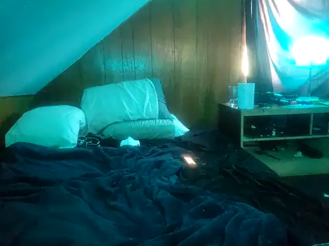 nicedicknicetats online show from October 2, 5:09 pm