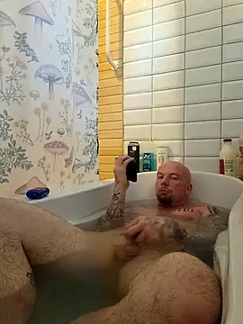 nicedicknicetats online show from October 4, 9:57 pm