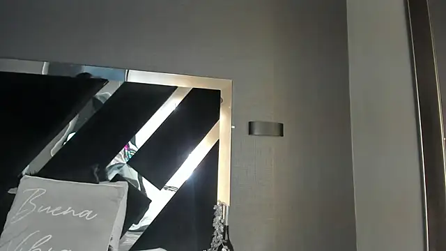 Snapshot of Amareto_ chatting on October 3, 11:18 am Amareto online show from October 3, 11:18 am