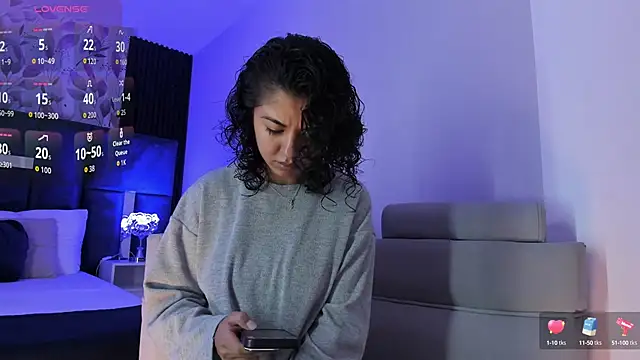 Snapshot of Amareto_ chatting on October 6, 11:29 am Amareto online show from October 6, 11:29 am