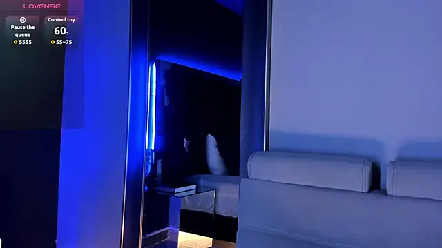 Snapshot of Amareto_ chatting on October 11, 12:58 pm Amareto online show from October 11, 12:58 pm