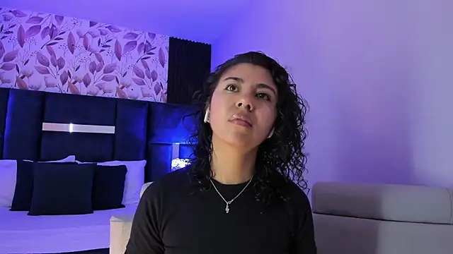 Snapshot of Amareto_ chatting on October 15, 11:10 am Amareto online show from October 15, 11:10 am