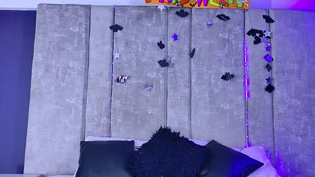 Snapshot of Amareto_ chatting on October 29, 11:12 am Amareto online show from October 29, 11:12 am