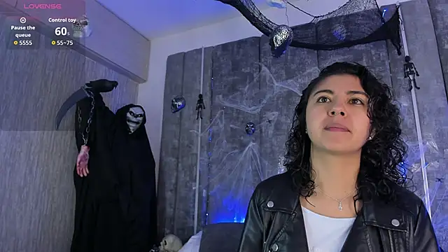 Snapshot of Amareto_ chatting on November 1, 11:45 am Amareto online show from November 1, 11:45 am