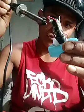 Snapshot of Moreno1813 chatting on March 18, 2:25 am Moreno1813 online show from March 18, 2:25 am