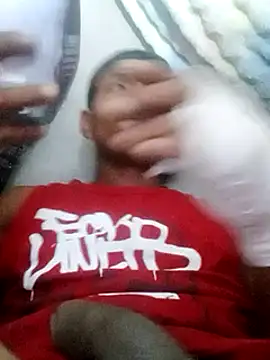 Snapshot of Moreno1813 chatting on March 18, 2:48 pm Moreno1813 online show from March 18, 2:48 pm