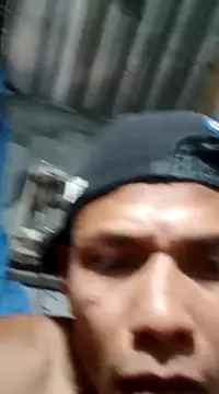 Snapshot of Moreno1813 chatting on March 22, 10:04 pm Moreno1813 online show from March 22, 10:04 pm