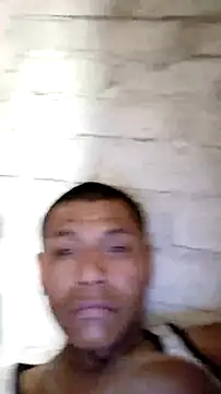 Snapshot of Moreno1813 chatting on September 12, 9:20 am Moreno1813 online show from September 12, 9:20 am