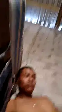 Snapshot of Moreno1813 chatting on September 14, 6:40 pm Moreno1813 online show from September 14, 6:40 pm