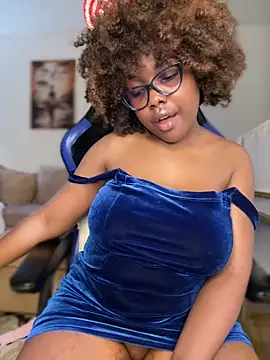 Snapshot of SSEXYBUBBLEBUTT101 chatting on December 24, 11:38 am SSEXYBUBBLEBUTT101 online show from December 24, 11:38 am