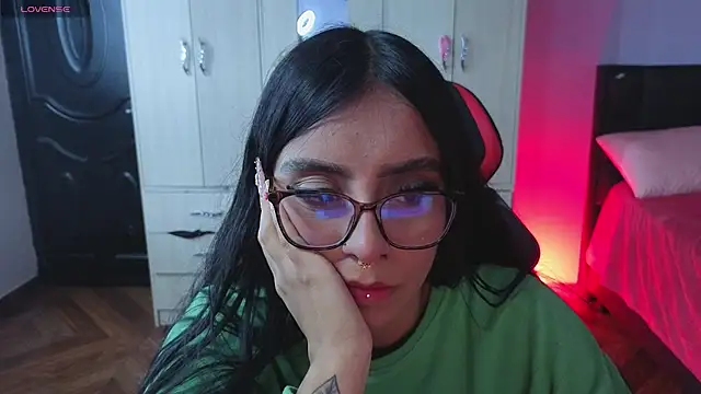 Andreita Jones online show from July 3, 3:46 am