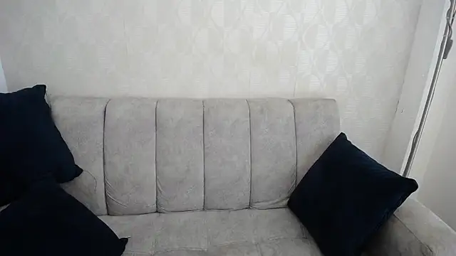 dannarossy  online show from January 29, 3:47 pm