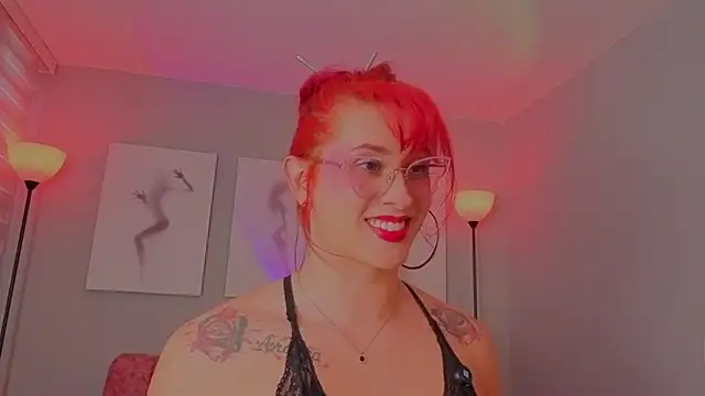 Juliana Saenzz online show from March 23, 4:44 pm