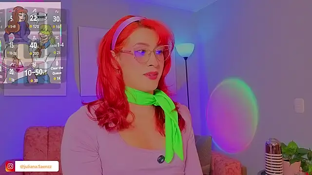 Juliana Saenzz online show from April 3, 10:52 pm