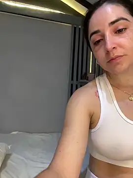 Victoria-And1 online show from December 17, 2:12 am