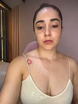 Victoria-And1 online show from February 17, 1:35 am