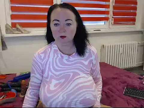 Alexie33 online show from February 1, 10:05 am
