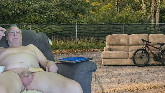 ButtCrackShowing-OOPS online show from May 9, 3:34 am