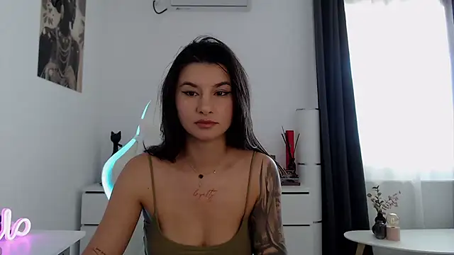 Snapshot of Simply_the_best chatting on September 22, 1:35 pm Simply the best online show from September 22, 1:35 pm