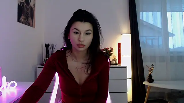 Snapshot of Simply_the_best chatting on January 9, 3:04 pm Simply the best online show from January 9, 3:04 pm