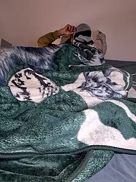 molozeb online show from October 12, 11:59 pm