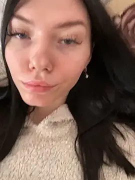 Lisaaa Alisa online show from January 28, 7:43 am