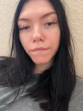 Lisaaa Alisa online show from February 1, 6:21 am