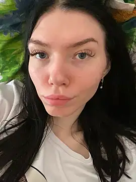 Lisaaa Alisa online show from February 1, 9:43 am