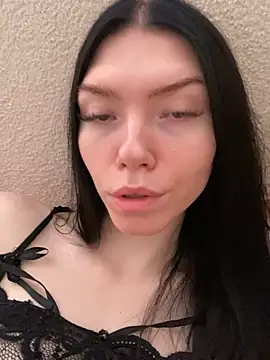 Lisaaa Alisa online show from February 2, 7:52 am