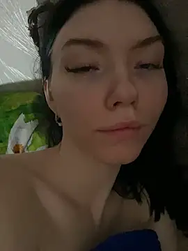 Lisaaa Alisa online show from February 4, 12:08 am