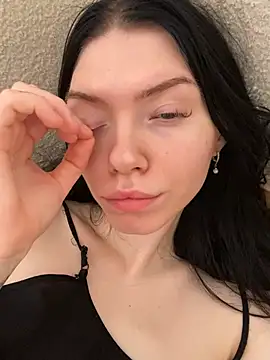 Lisaaa Alisa online show from February 5, 6:24 am