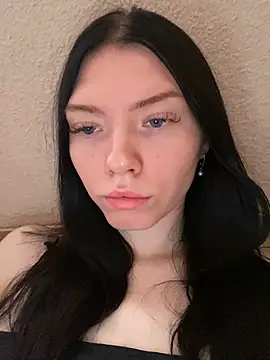 Lisaaa Alisa online show from February 6, 3:06 am