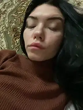 Lisaaa Alisa online show from February 14, 8:15 pm