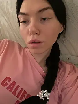 Lisaaa Alisa online show from September 17, 3:52 am