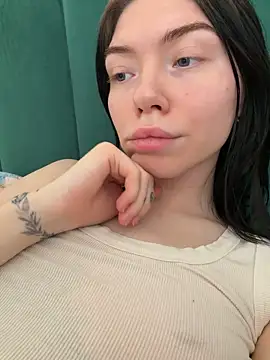 Lisaaa Alisa online show from March 4, 6:41 am