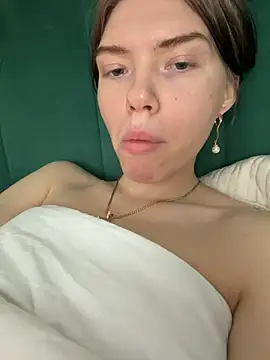 Lisaaa Alisa online show from May 15, 8:43 am
