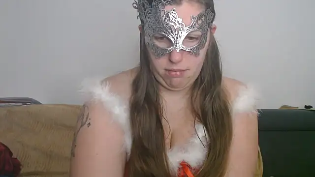 Snapshot of FrancaiseLynne chatting on December 22, 5:32 pm FrancaiseLynne online show from December 22, 5:32 pm