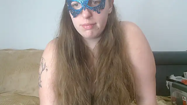 Snapshot of FrancaiseLynne chatting on January 7, 8:55 pm FrancaiseLynne online show from January 7, 8:55 pm