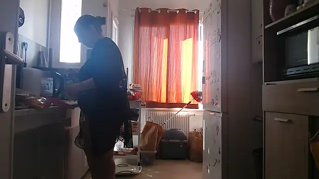 Snapshot of FrancaiseLynne chatting on March 20, 3:06 pm FrancaiseLynne online show from March 20, 3:06 pm