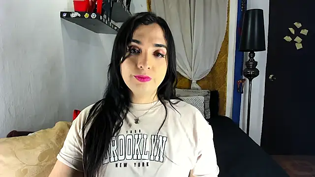 SARAMISHA online show from October 9, 5:27 am