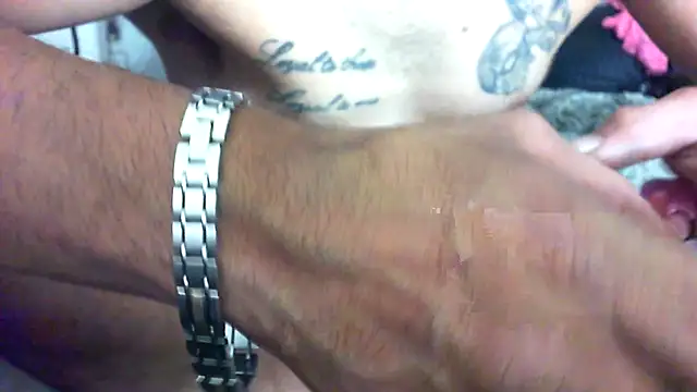 sammbae23 online show from May 15, 9:27 am